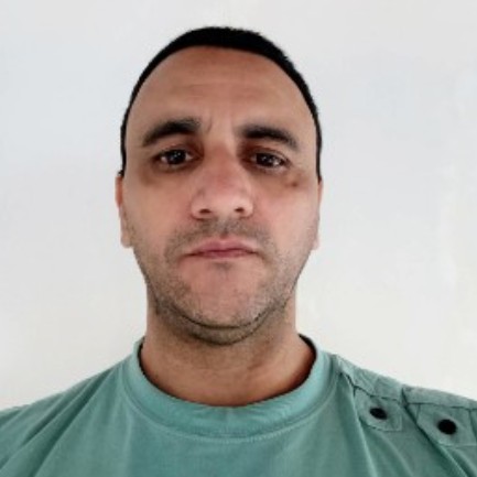 NÉSTOR FABIAN ALVARADO