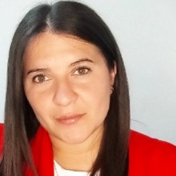 María Eva Julieta Manzur