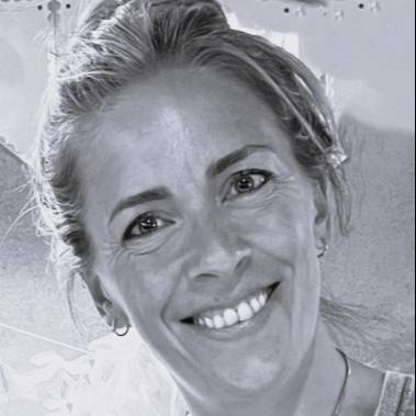 Jennifer Dickinson