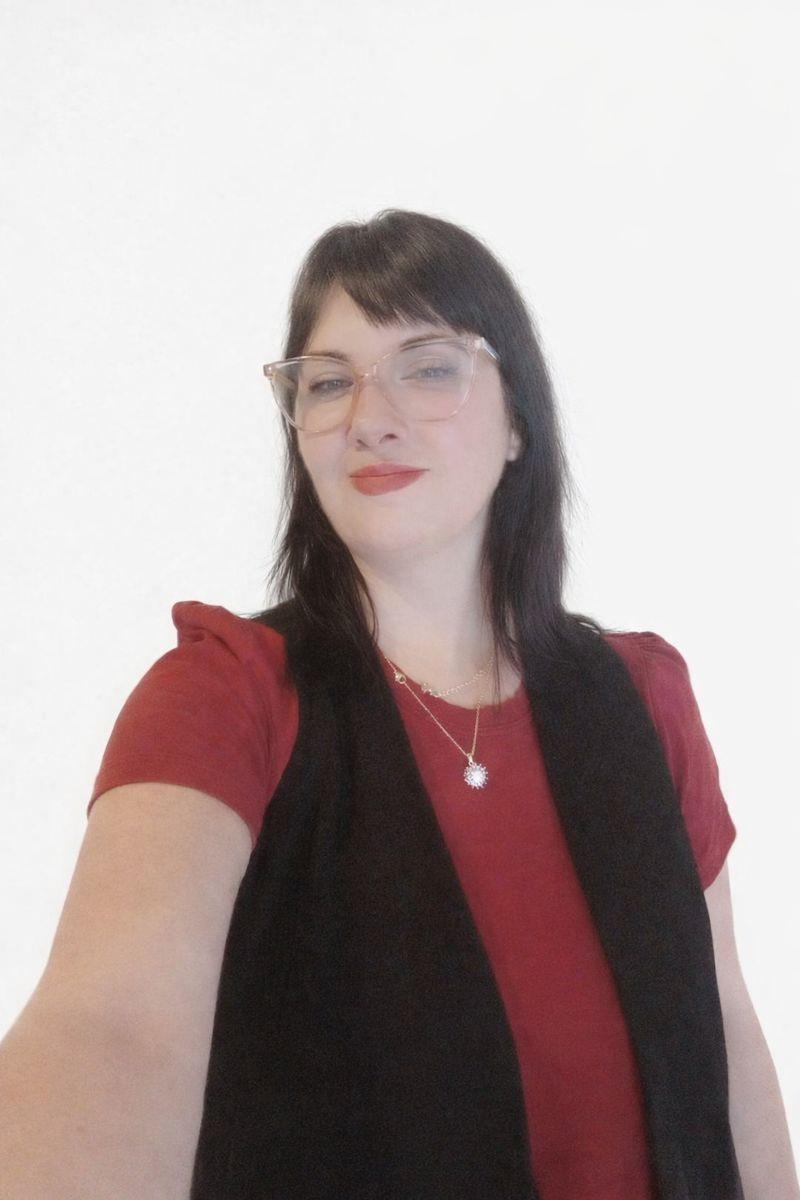CYNTHIA LORENA MALUF