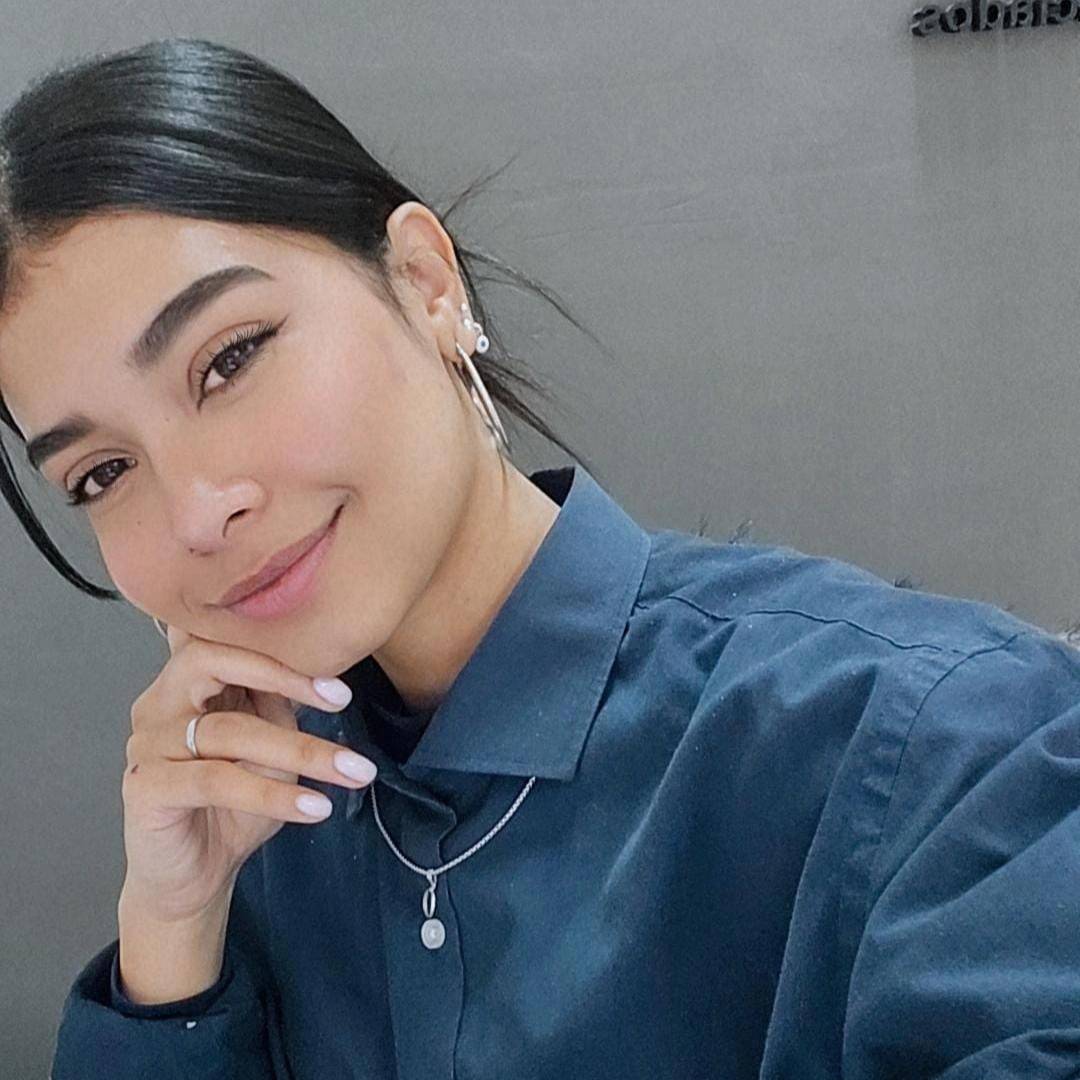 Maria Fernanda Flores