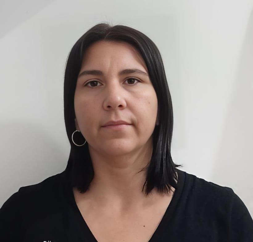 CARLA VARNIS