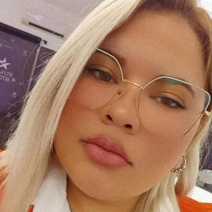 Brenda celeste alcobo