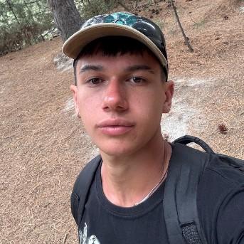 JULIAN Diaz